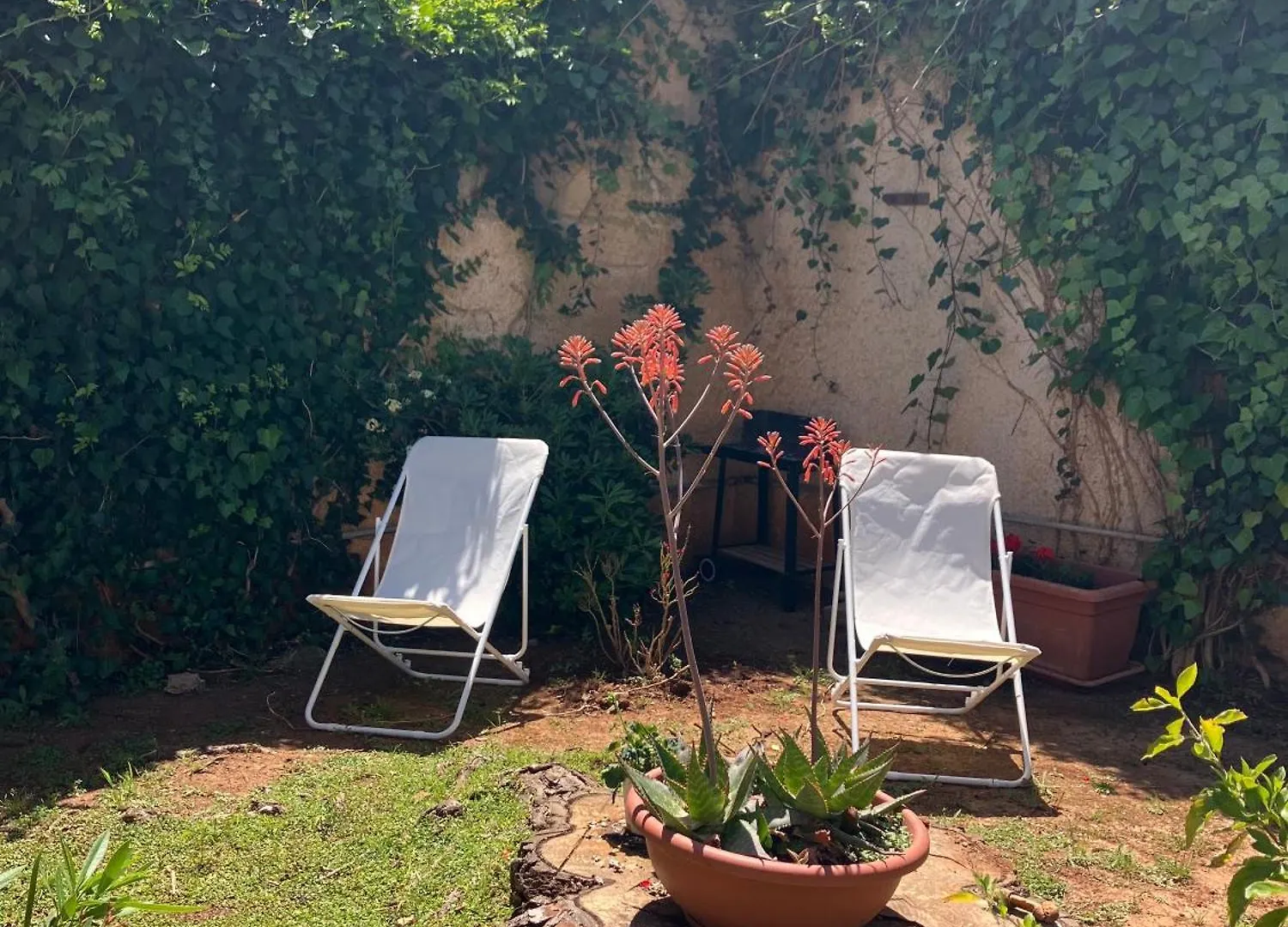 Villa Crilulu Al Mare Palermo Italy